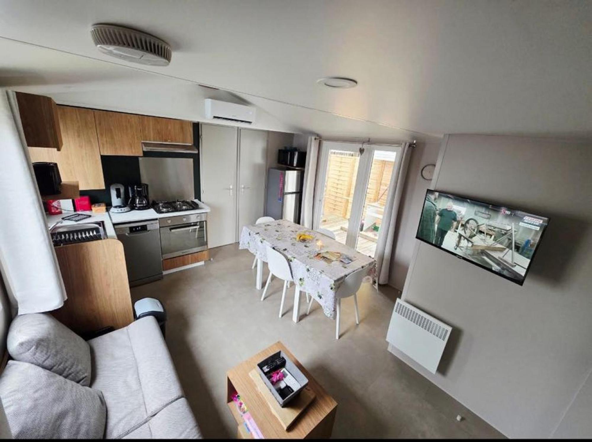 Mobilhome 6-8 Pers - 3 Ch - 1 Sdb - Parc Aquatique Holiday home *